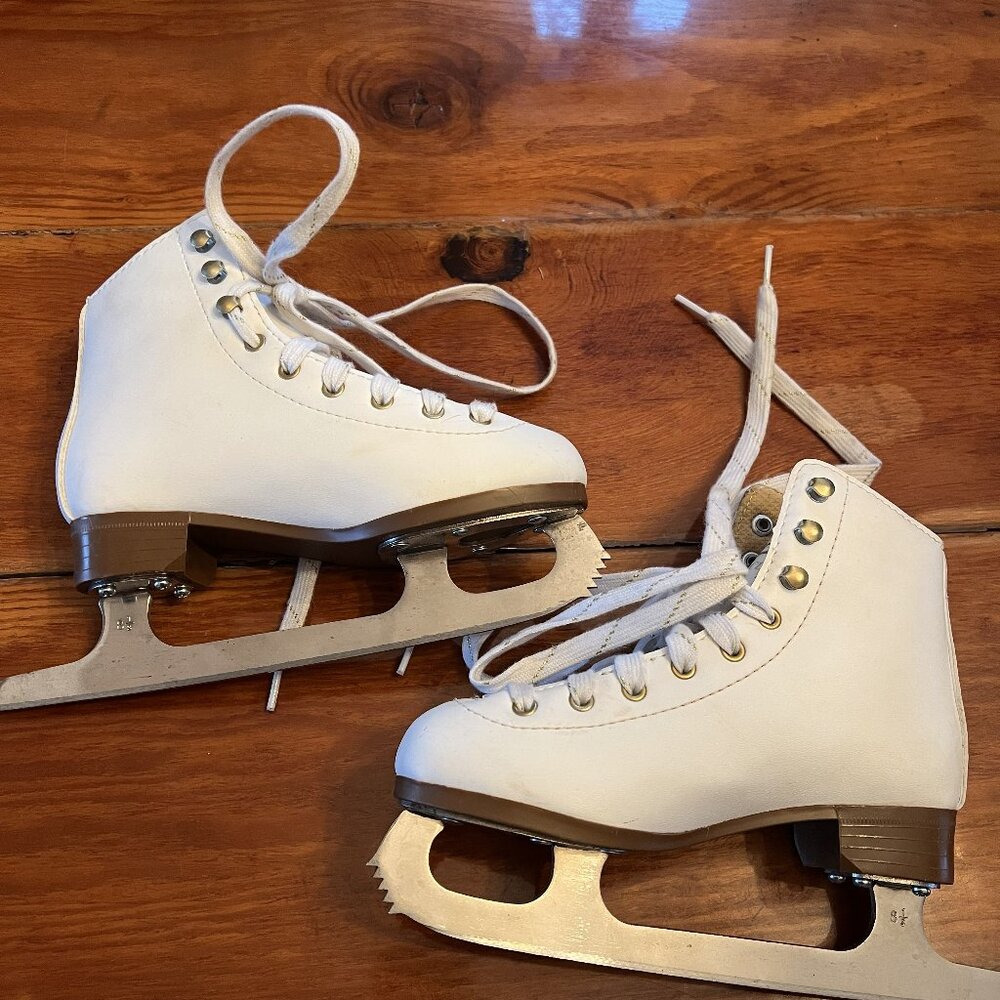 Youth DBX Girls Figure Skates
